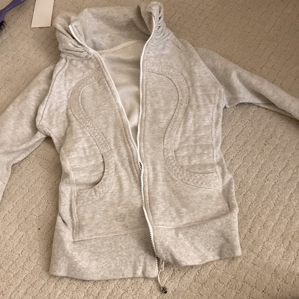 lululemon jacket
